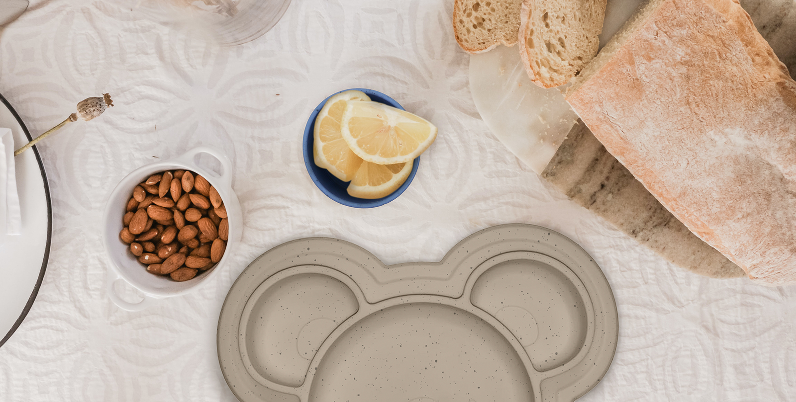 Introducing solids: 4 months or 6 months, is one better?