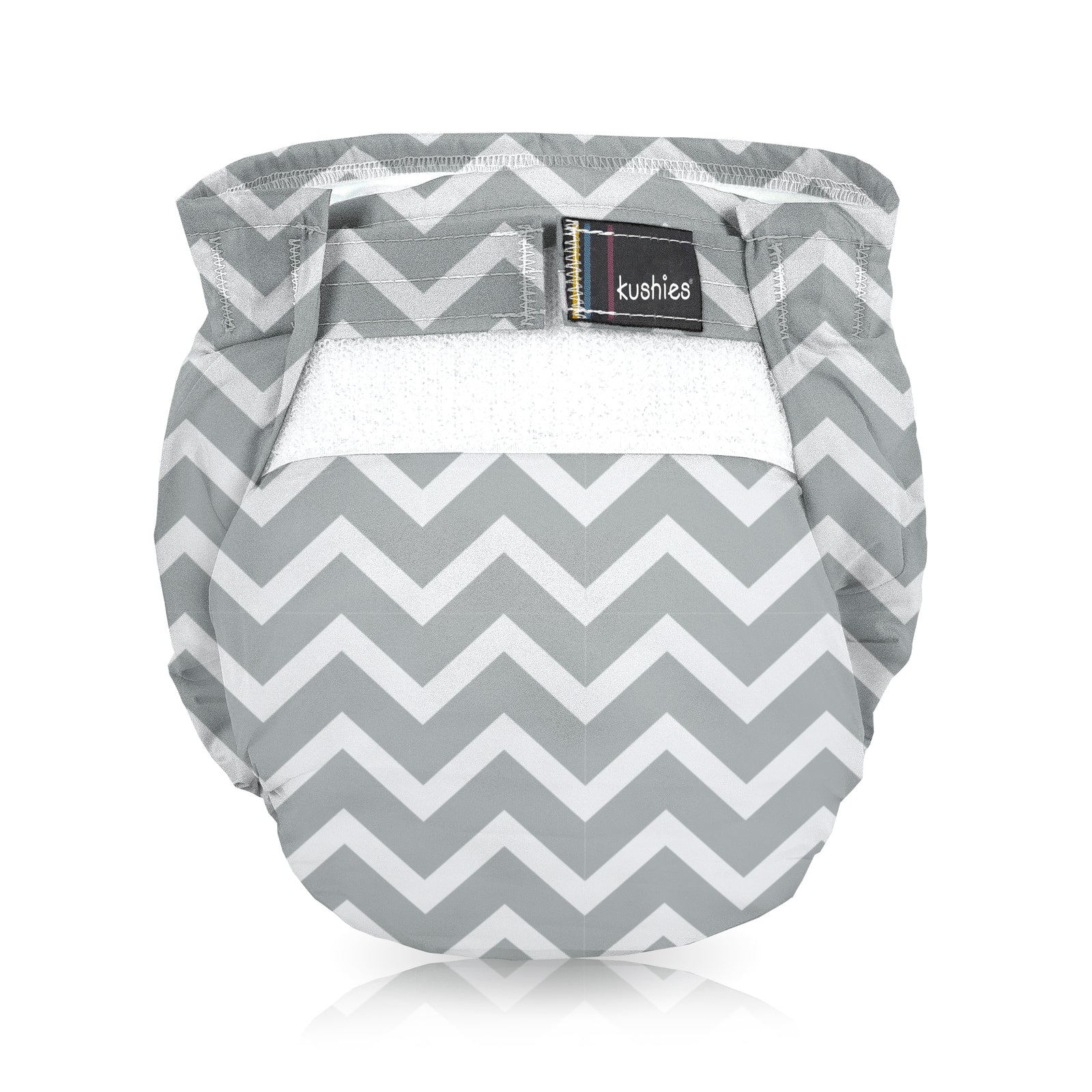Ultra Lite Diaper | Grey Chevron